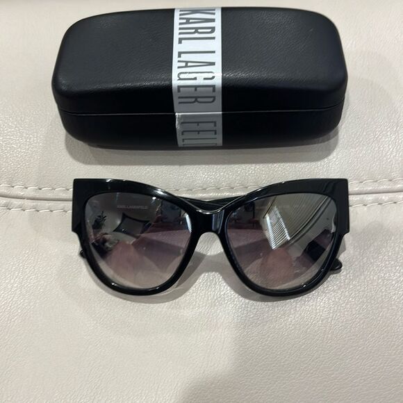 Karl Lagerfeld Sunglasses KL 994S - Picture 1 of 7